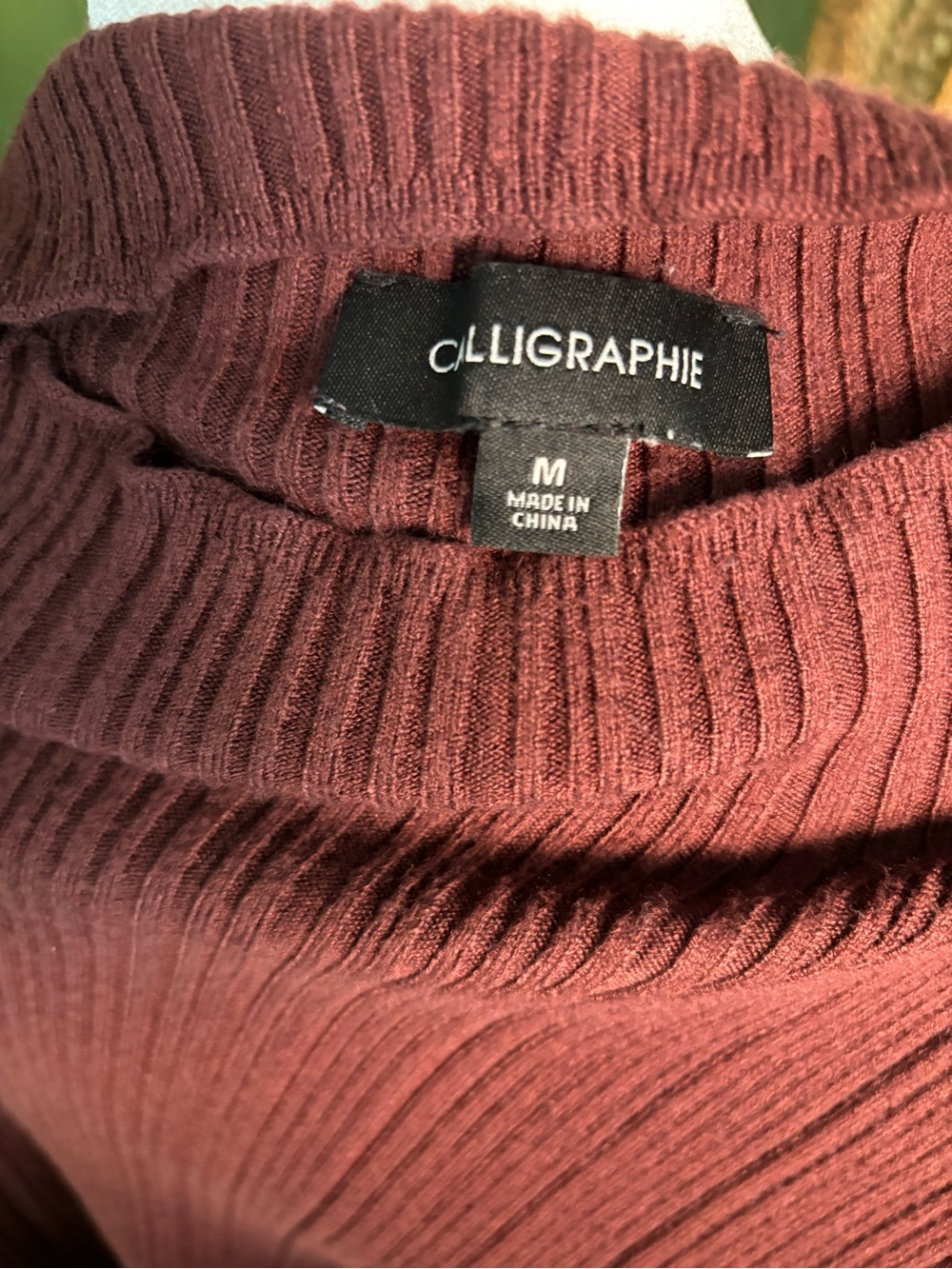 Ribbed Mock Neck Cap Sleeve Top Knit Brown Lettuce Hem - Picture 5 of 5